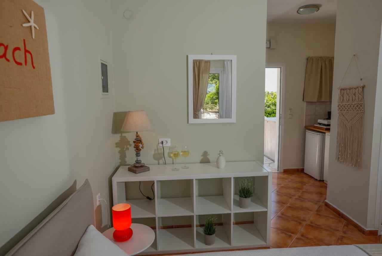 Sea View Studios Minia Екстериор снимка